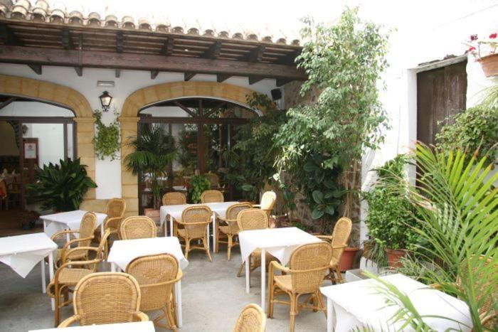 Hostal Torre De Guzman 콘일데라프론테라 외부 사진