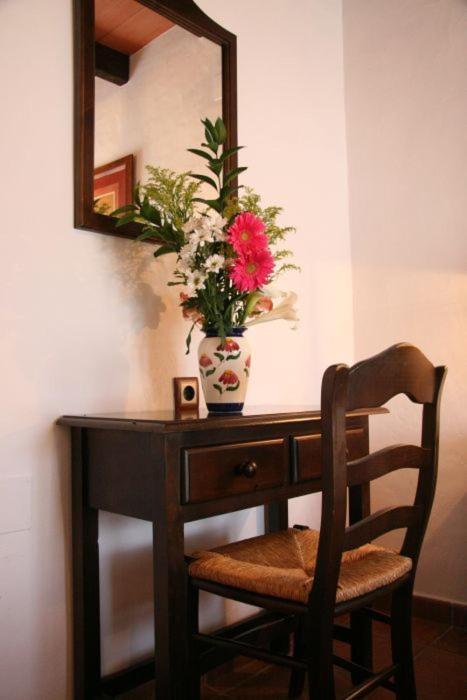 Hostal Torre De Guzman 콘일데라프론테라 외부 사진