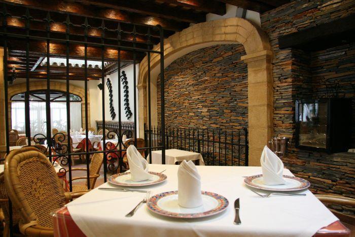 Hostal Torre De Guzman 콘일데라프론테라 외부 사진
